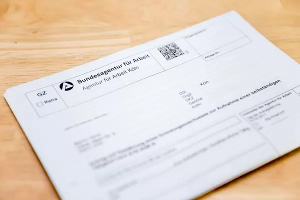 Arbeitslosengeld beantragen: Schritt-für-Schritt-Anleitung