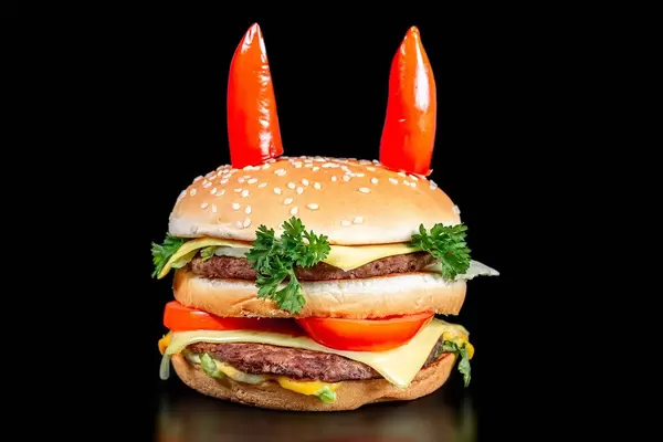 Burger with hot pepper horns