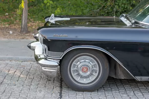 Cadillac Sedan de Ville Oldtimer
