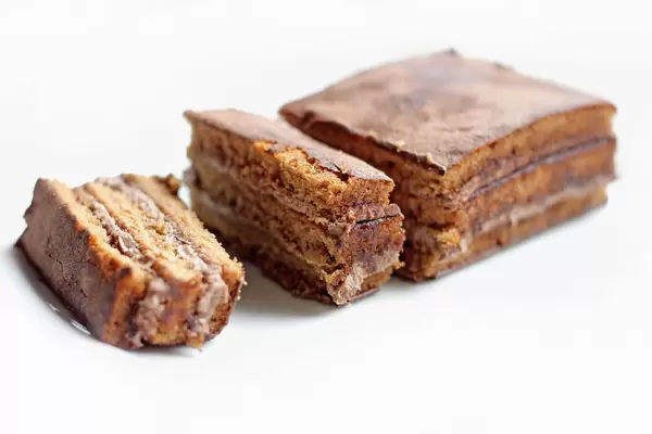 Cake With Cacao Filling