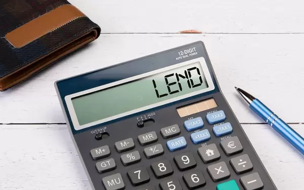 Calculator with the word Lend on the display
