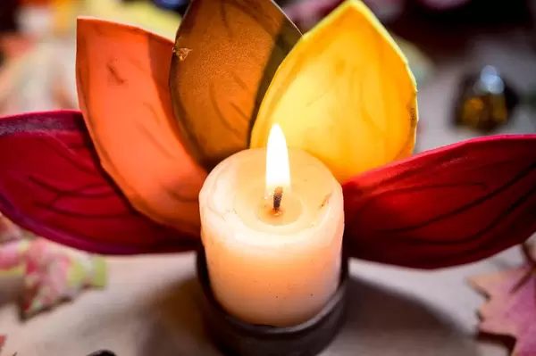 Candle decorated as an indian hat