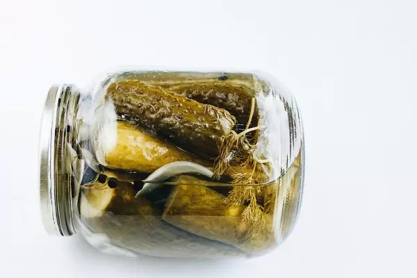 Canned pickle cucumbers