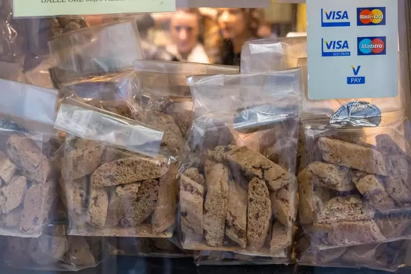 Cantuccini  - Mandelkekse bei Roscioli in Rom