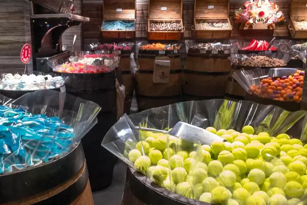 Captain Candy Prague