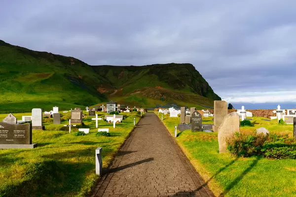 Cemetery on the top of the mountain / Friedhof auf dem Gipfel des Berges