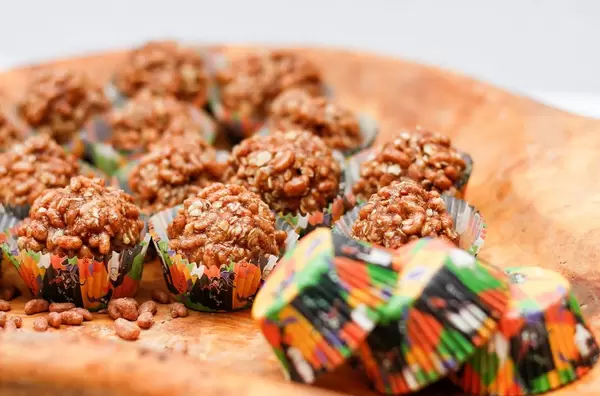 Cereal and Chocolat Energy Bites