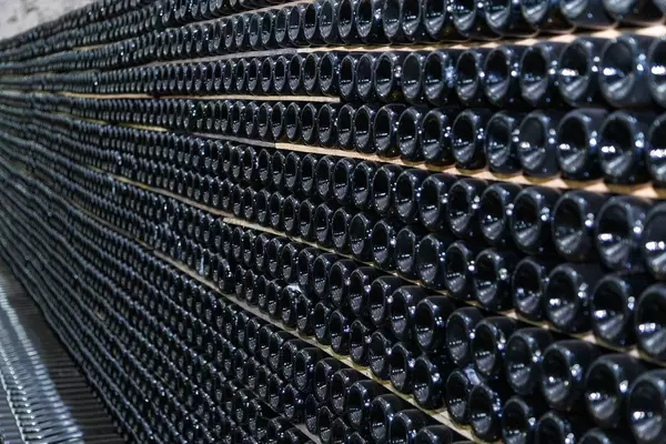 Champagner-Lagerung in einer Kellerei