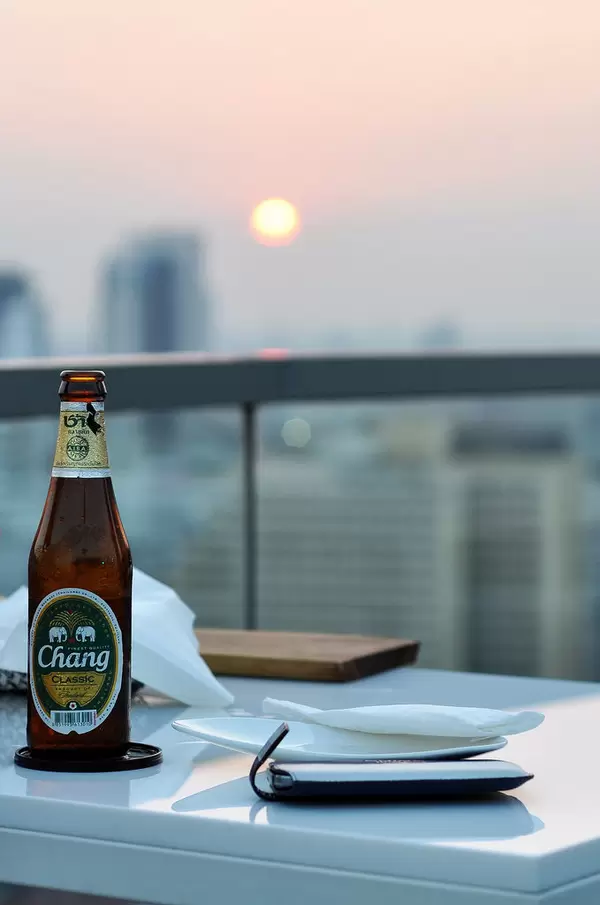 Chang Bier auf Sky Bar Bangkok