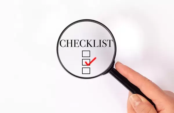 Checklist unter der Luppe - Abhacken der To-Dos