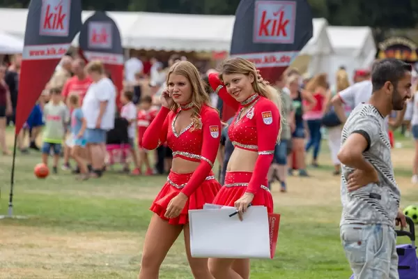 Cheerleader des 1. FC Köln