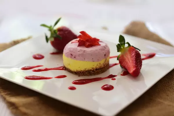 Cheesecake with strawberry foam