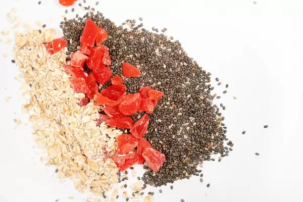 Chia Seeds, Dried Papaya and Oatmeal (Flip 2020)