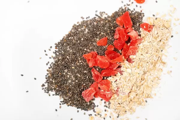 Chia Seeds, Dried Papaya and Oatmeal