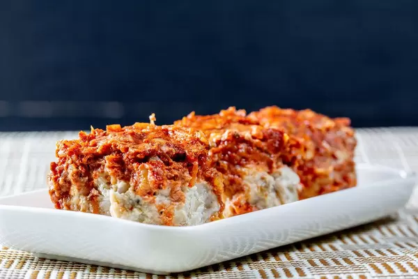 Chicken and cabbage meatballs in tomato sauce