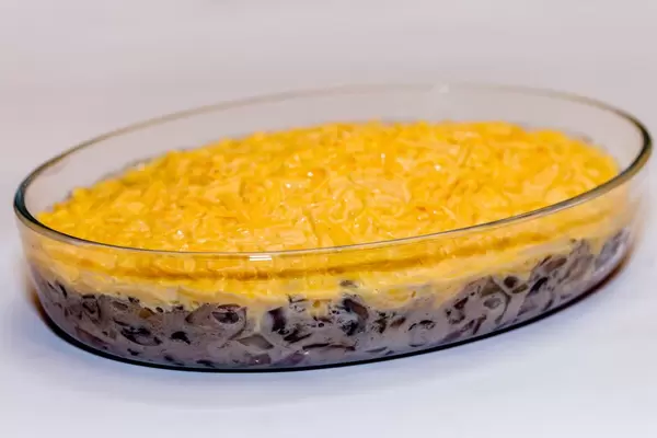 Chicken julienne with mushrooms.  Flip 2019