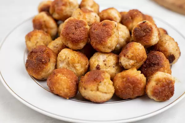 Chicken Meatballs served on the plate