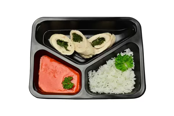 Chicken roulades with spinach, rice and paprika sauce