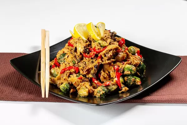 Chicken with vegetables in spicy sauce (Flip 2019)