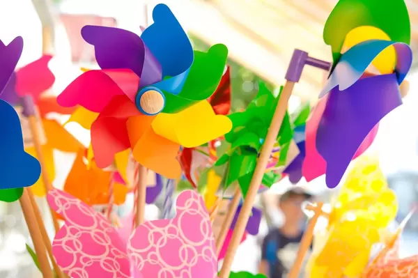 Child's plastic windmill toys (Flip 2019)