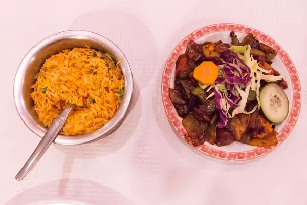 Chilihühnchen mit Reis