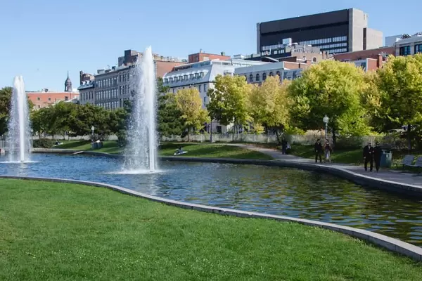 City Water Fontain with Buildings in the background (Flip 2019)