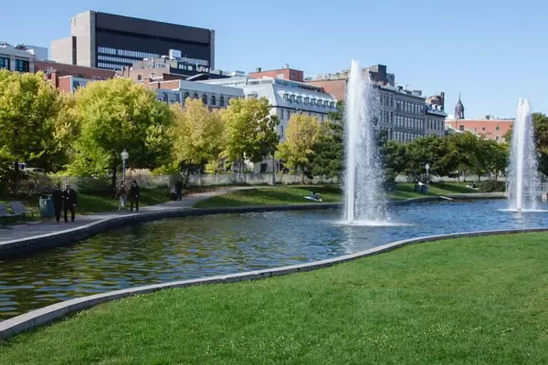 City Water Fontain with Buildings in the background