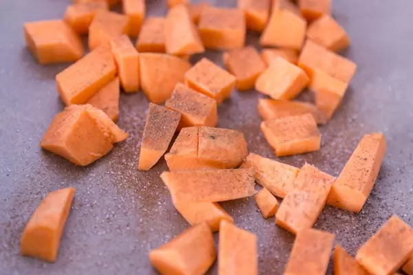 Close Up on sweet potatoes with cinnamon and sugar