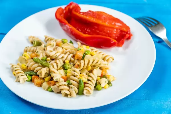 Cooked Vegetables with Pasta and Paprika salad (Flip 2020)