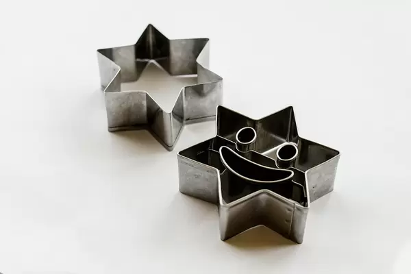 Cookie cutter set of stars