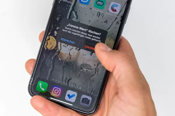 Corona-Warn-App wird gelöscht und die zugehörigen Daten werden vom Smartphone entfernt