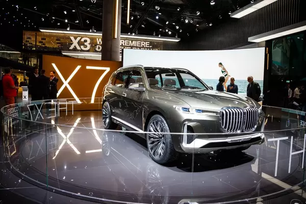 Das BMW X7 Konzept bei der IAA 2017 in Frankfurt am Main