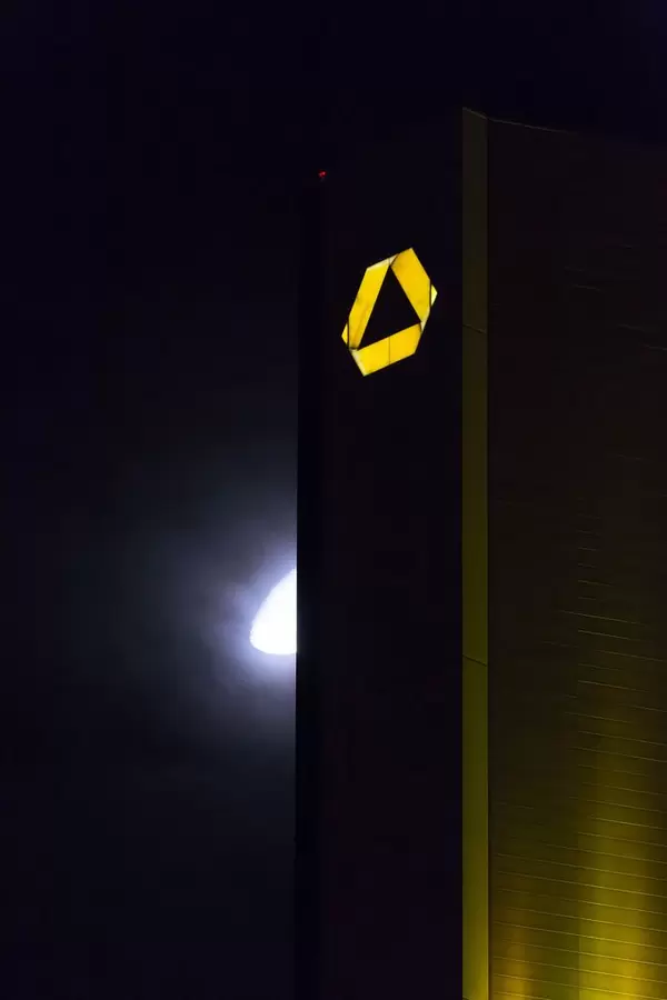 Das Commerzbank-Logo auf dem Commerzbank-Tower