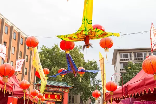 Deko beim Chinafest in Köln