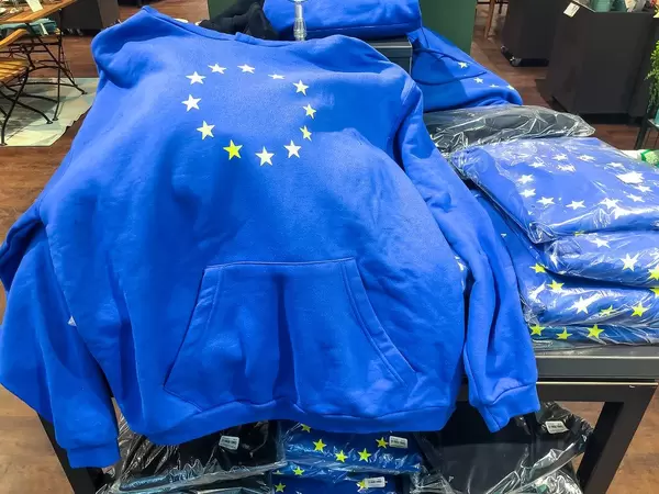 Der EU-Hoodie von Katarina Barley (SPD) zur Europawahl 2019