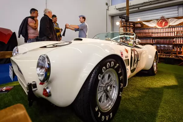 Der Profi von Chem Tools präsentiert Autopflege und Retrolook Produkte