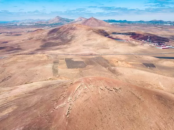 Desert landscape / Wüstenlandschaft