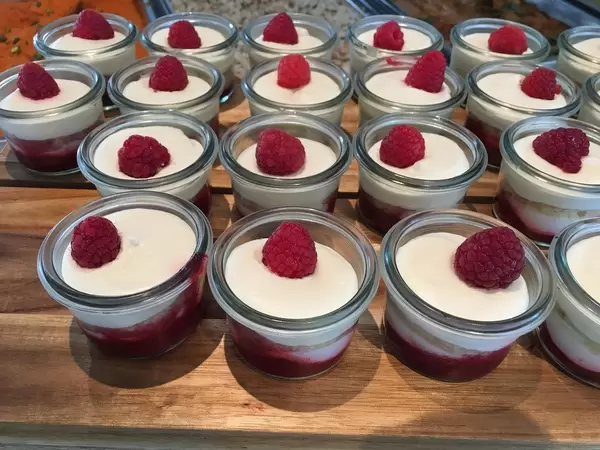 Dessert: Himbeerjoghurt