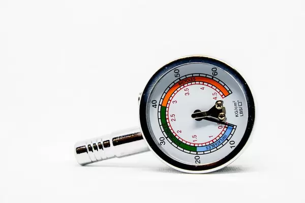 Detail shot of pressure gauge