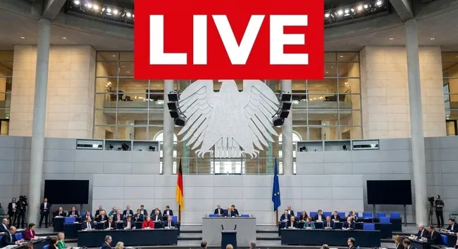 Deutscher Bundestag-Sitzung im modernen Parlamentsgebäude