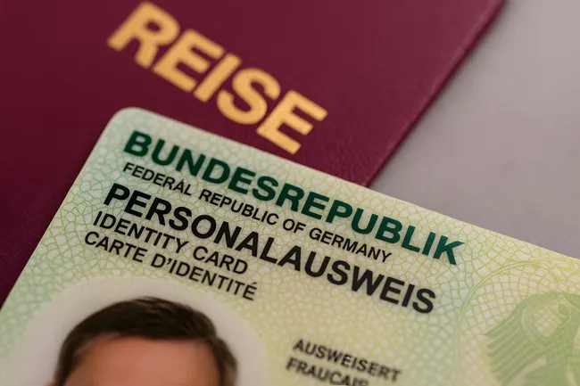 Deutscher Personalausweis in Nahaufnahme