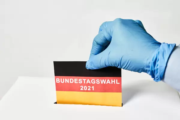 Deutsches Volk bei Bundestagswahlen