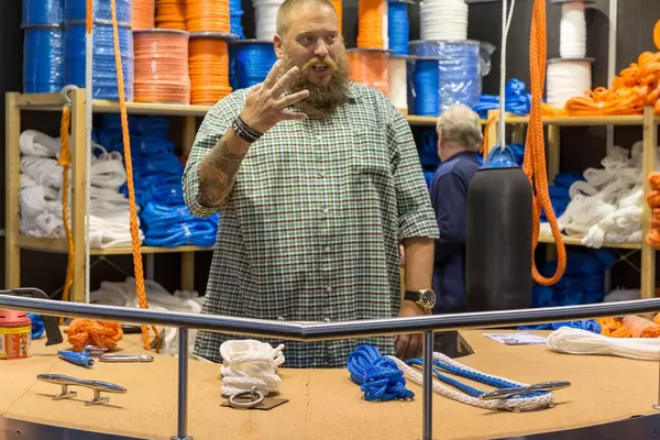 Dicke Seile verschiedener Ausführungen - Boot Düsseldorf 2018