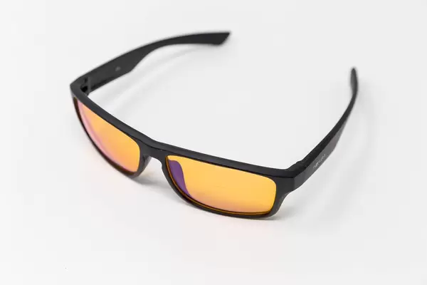 Die Gaming Brille von Horus X schützt dauerhaft vor schädlichem Blaulicht