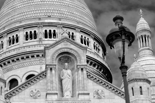 Die Kirche Sacre Coeur am Montmartre in Paris