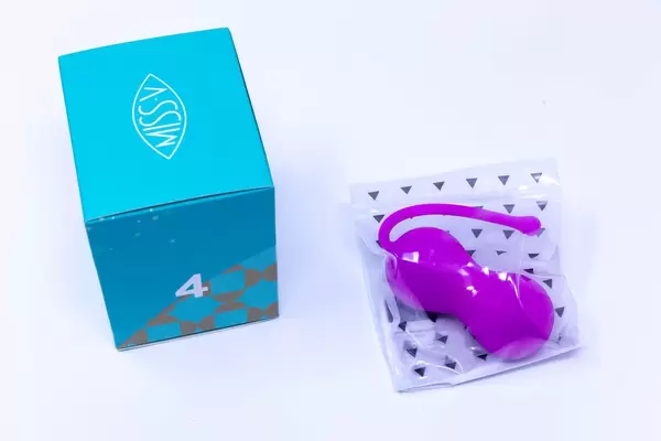 Die Liebeskugeln aus dem vierten Türchens des Amorelie Adventskalenders