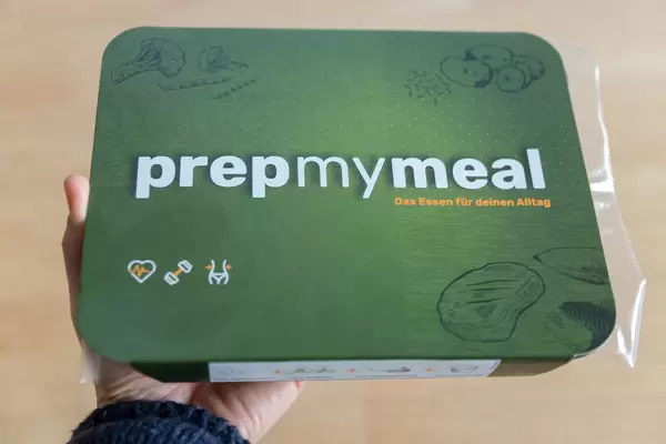 Die stilvoll minimalistische Verpackung der Prep My Meal Abnehm-Box