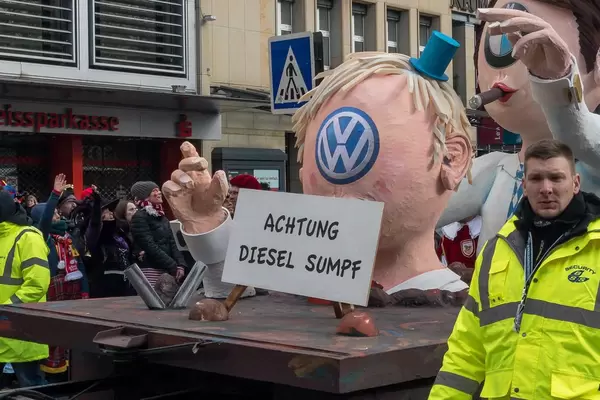 Dieselskandal-Wagen - Achtung Diesel Sumpf - Kölner Karneval 2018