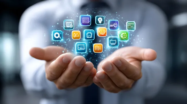 Digitale Geschäftsplattform mit schwebenden App-Icons