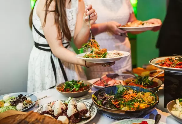 Dinner Asorti Serving With Salad, Beets, Cheese (Flip 2020)